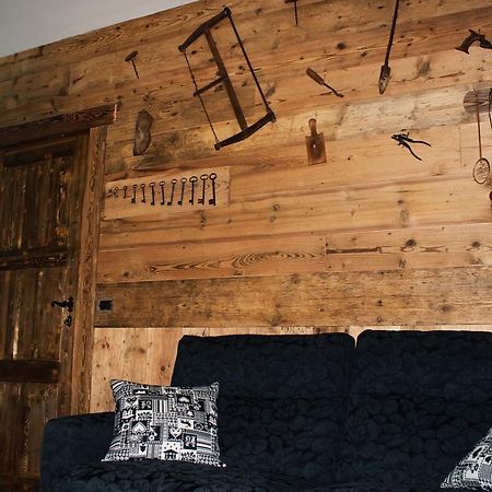 Appartement Dimora Delle Alpi à Aoste Extérieur photo
